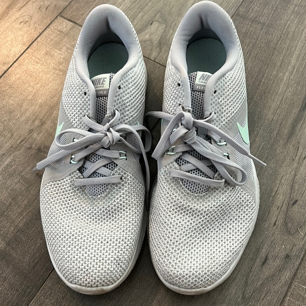 Nike flex trainers